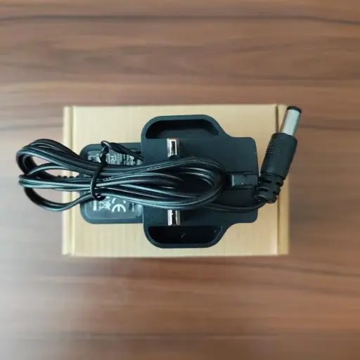 [power-adapter-9v] 9V Power Adapter